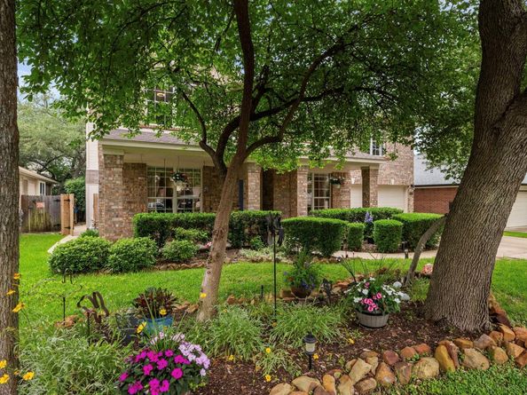 8125 Luling LN, Austin TX 78729