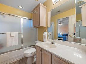 8125 Luling LN, Austin TX 78729