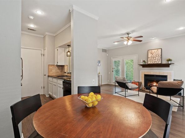 802 S 1st ST 126, Austin TX 78704