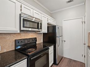 802 S 1st ST 126, Austin TX 78704