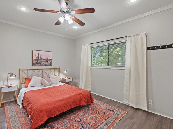 802 S 1st ST 126, Austin TX 78704