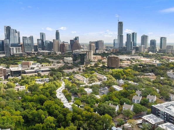 802 S 1st ST 126, Austin TX 78704