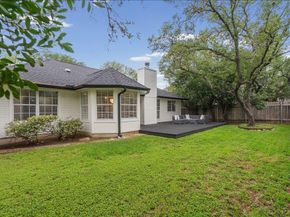 6868 Auckland DR, Austin TX 78749