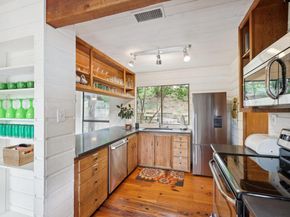 1002 Jousting PL, Austin TX 78746