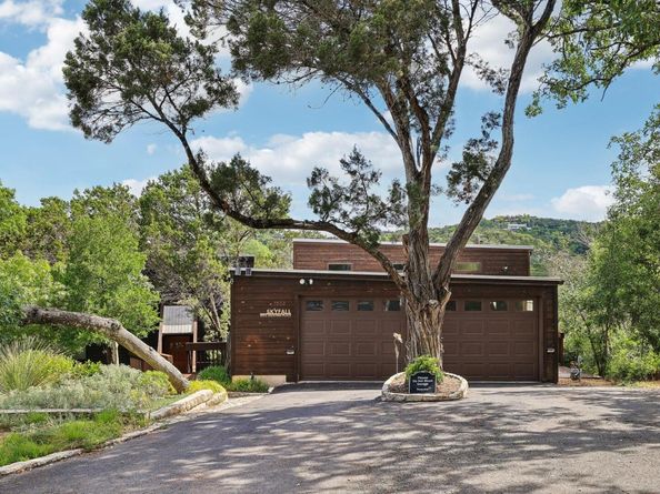 1002 Jousting PL, Austin TX 78746