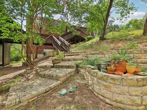1002 Jousting PL, Austin TX 78746