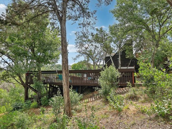 1002 Jousting PL, Austin TX 78746