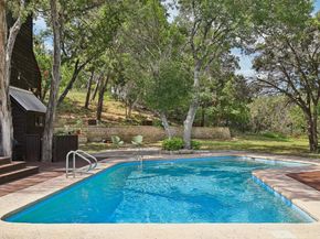 1002 Jousting PL, Austin TX 78746