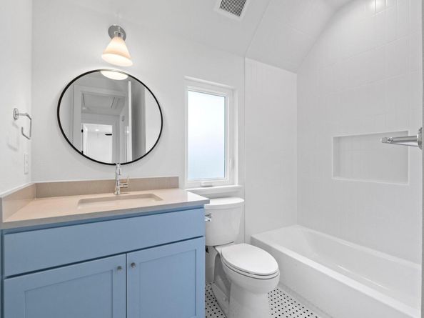 710 Philco DR, Austin TX 78745