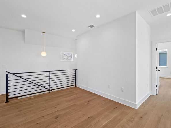 710 Philco DR, Austin TX 78745