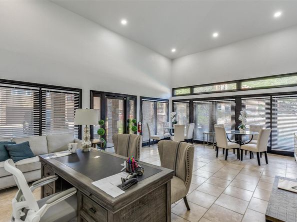 6804 N Capital Of Texas Highway 214, Austin TX 78731