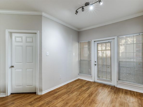 6804 N Capital Of Texas Highway 214, Austin TX 78731