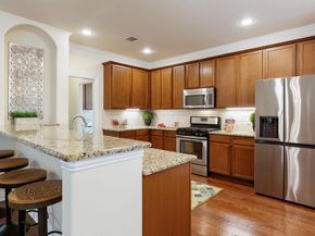 6715 Windrift WAY 20, Austin TX 78745