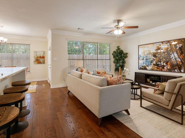 6715 Windrift WAY 20, Austin TX 78745