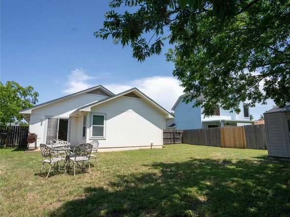 611 Penny LN, Cedar Park TX 78613