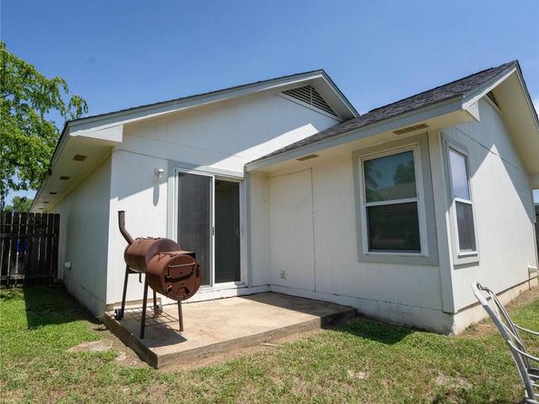 611 Penny LN, Cedar Park TX 78613