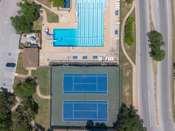 611 Penny LN, Cedar Park TX 78613