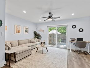 3812 Southway DR 103, Austin TX 78704