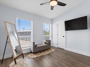 3812 Southway DR 103, Austin TX 78704