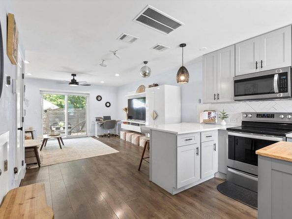 3812 Southway DR 103, Austin TX 78704