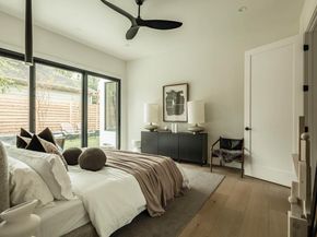 1003 Juanita ST, Austin TX 78704