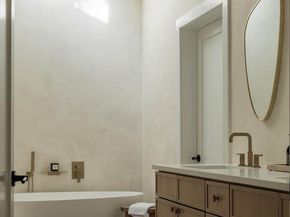 1003 Juanita ST, Austin TX 78704