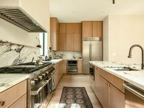 1003 Juanita ST, Austin TX 78704