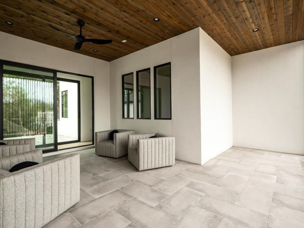 1003 Juanita ST, Austin TX 78704