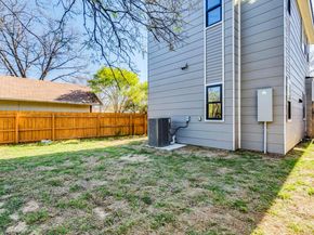 206 E Wonsley DR B, Austin TX 78753