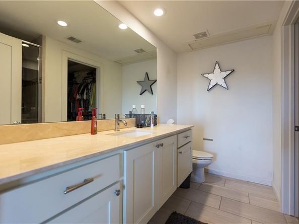 2708 San Pedro ST 302, Austin TX 78705