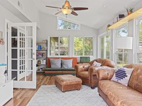 5901 Thames DR, Austin TX 78723