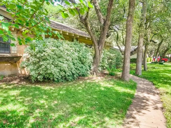 13002 Cedarhurst CIR, Austin TX 78729