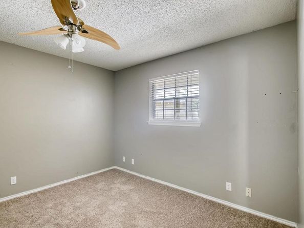13002 Cedarhurst CIR, Austin TX 78729
