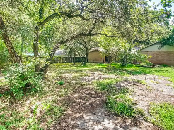 13002 Cedarhurst CIR, Austin TX 78729