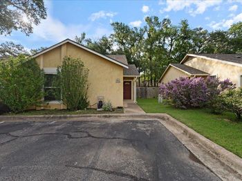 4902 Duval RD