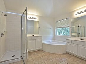1817 Chasewood DR, Austin TX 78727