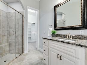 204 Maxwell WAY 39, Austin TX 78738