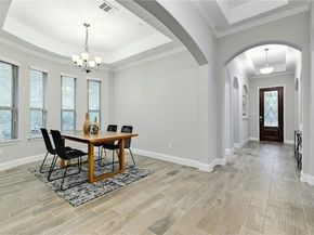 204 Maxwell WAY 39, Austin TX 78738