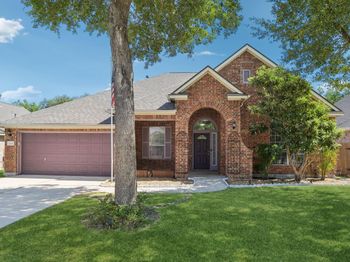 1602 Hughes DR