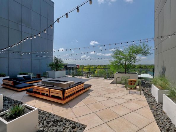 1701 Simond Ave 223, Austin TX 78723