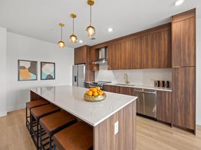 1701 Simond Ave 223, Austin TX 78723