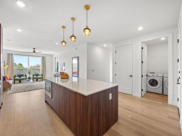 1701 Simond Ave 223, Austin TX 78723