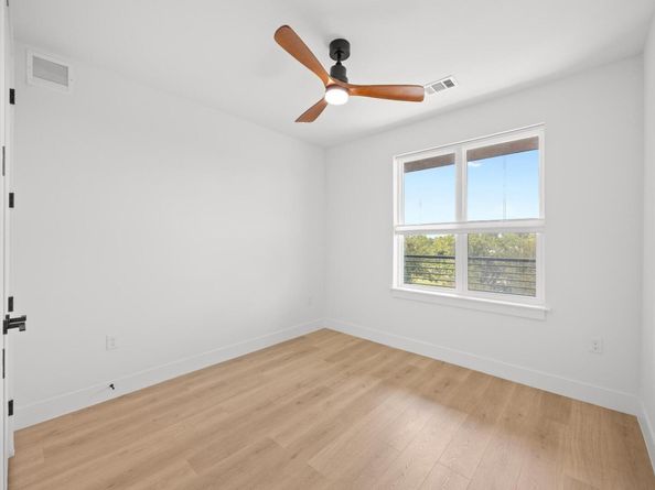 1701 Simond Ave 223, Austin TX 78723
