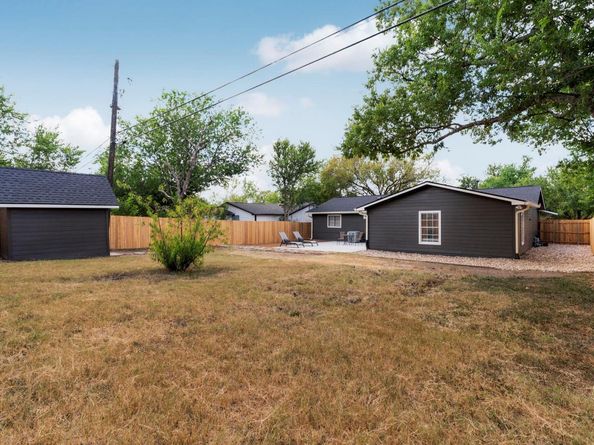 5313 Wellington DR, Austin TX 78723