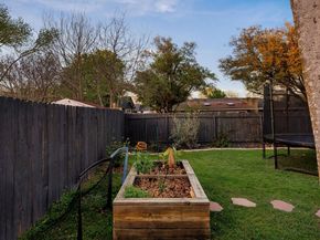 1602 Thornridge RD, Austin TX 78758