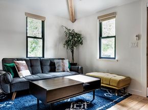 1911 College ROW, Austin TX 78702