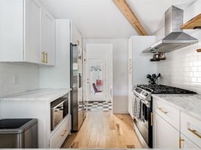 1911 College ROW, Austin TX 78702