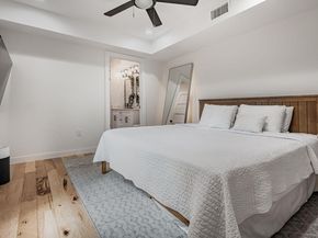 1911 College ROW, Austin TX 78702
