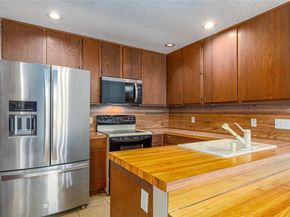 1748 Ohlen RD 3, Austin TX 78757