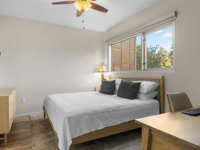 1600 Barton Springs RD 4205, Austin TX 78704